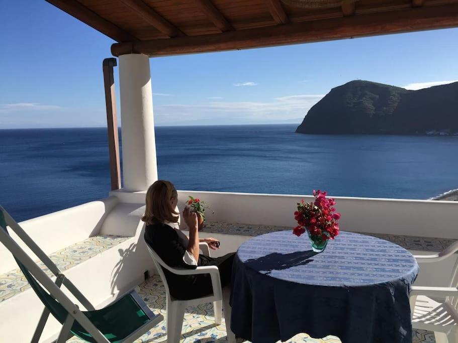 Casa Vacanze Vista Mare Mela B Lipari  Eksteriør bilde